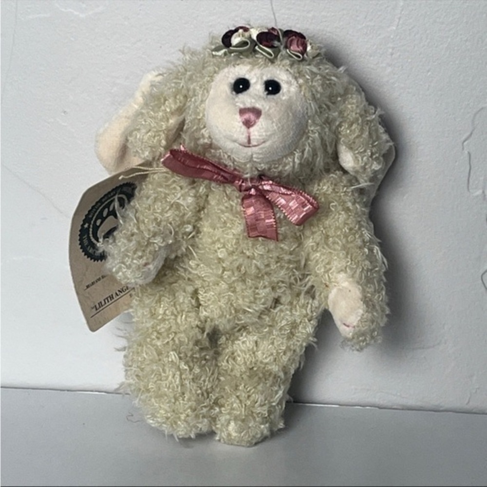 Vintage BOYDS BEARS Cream LILITH ANGEL EWE Lamb 6" Jointed Plush Ornament Tag!